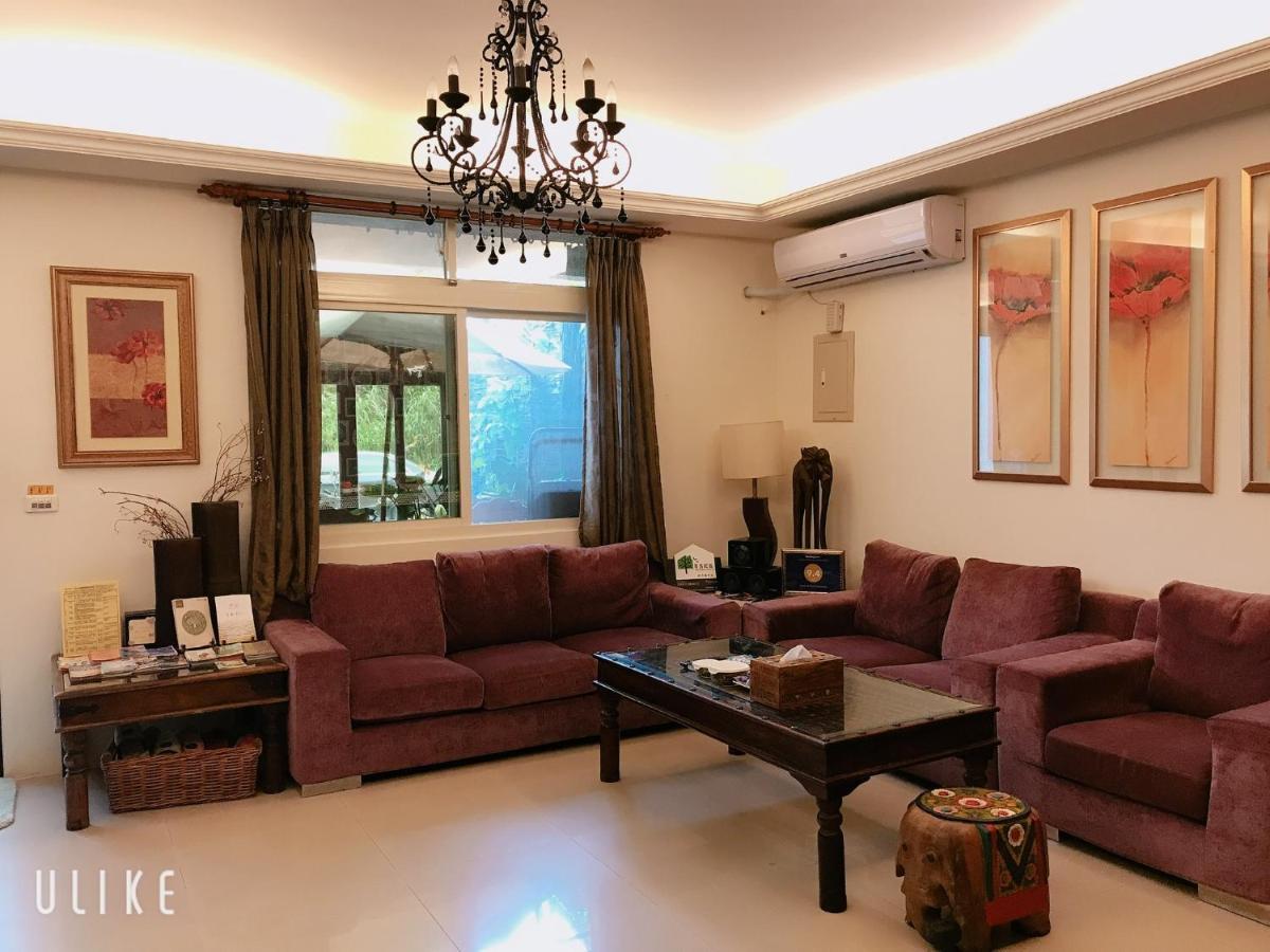 Moon House B&B Hualien City Exterior photo