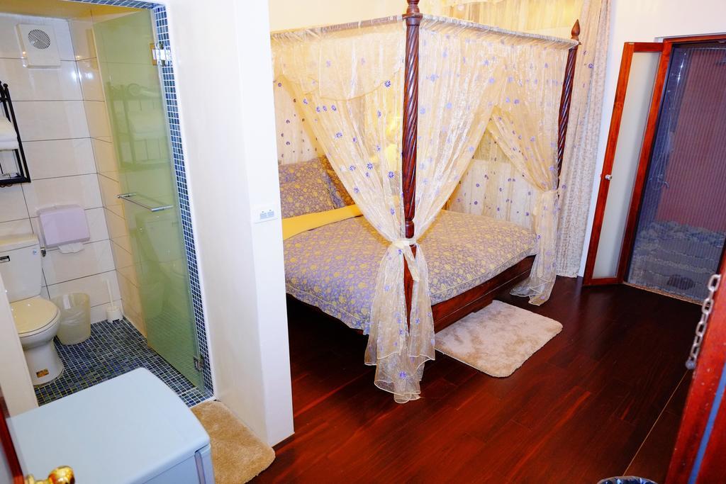 Moon House B&B Hualien City Exterior photo
