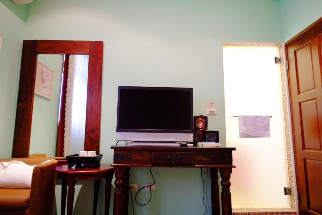 Moon House B&B Hualien City Exterior photo