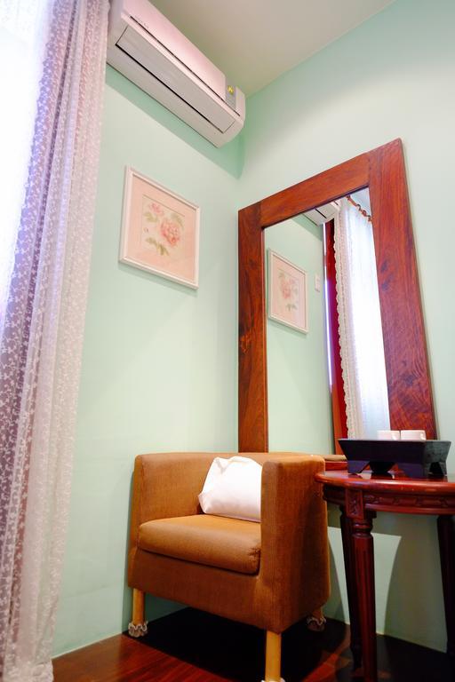 Moon House B&B Hualien City Exterior photo