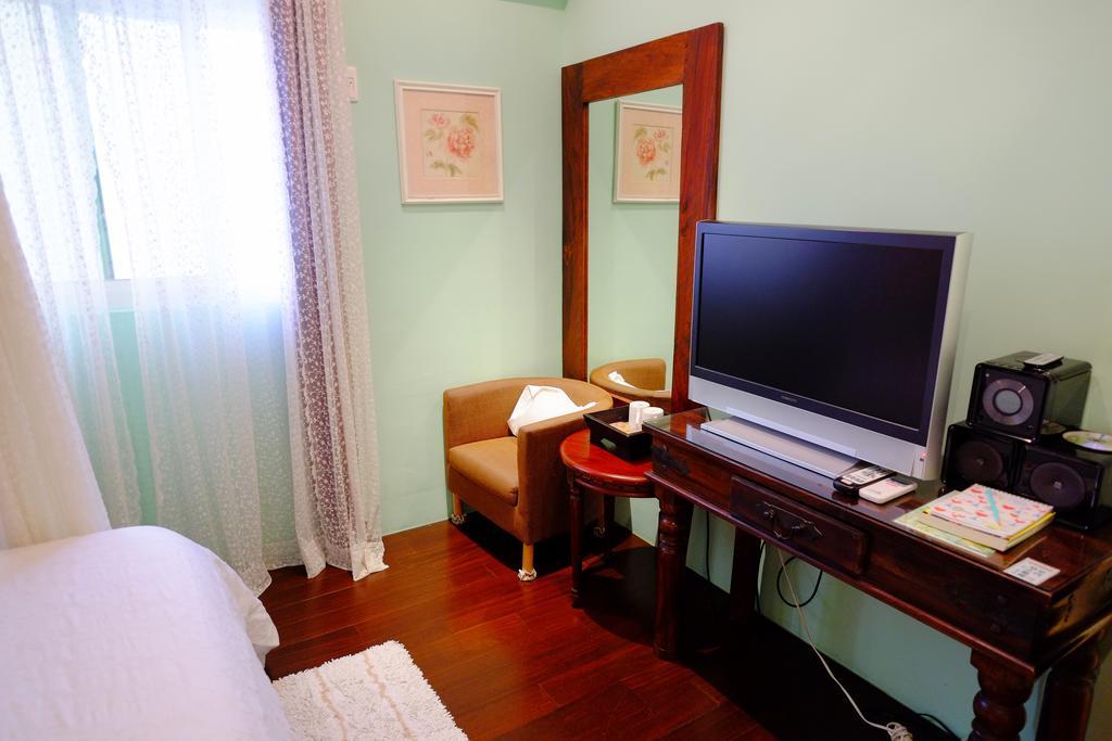 Moon House B&B Hualien City Exterior photo