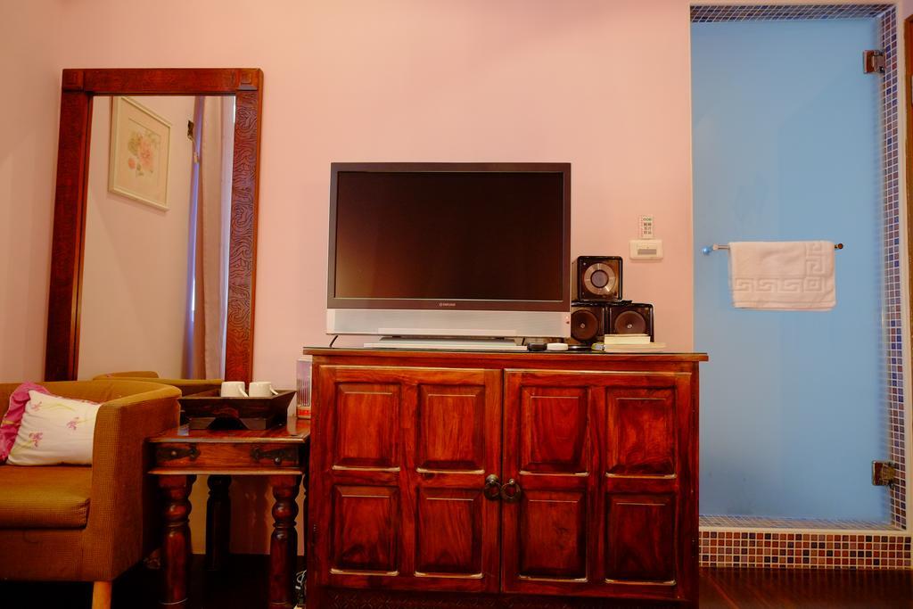 Moon House B&B Hualien City Exterior photo